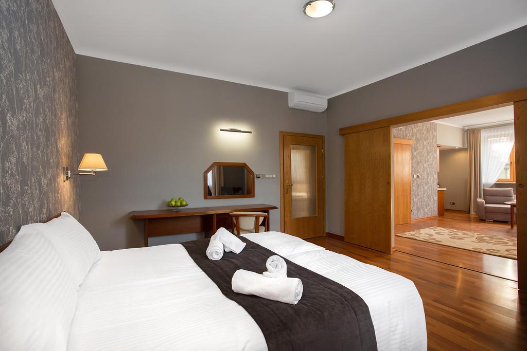Hotel Debowa Gora Active & Spa Lack  Ngoại thất bức ảnh